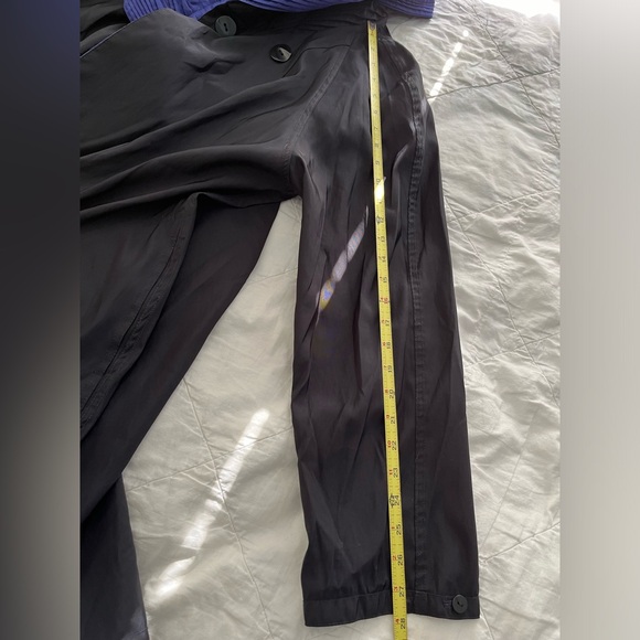 The “Mini” of the “DONATELLA”  classic reversible coat with pleated hood - Picture 10 of 16